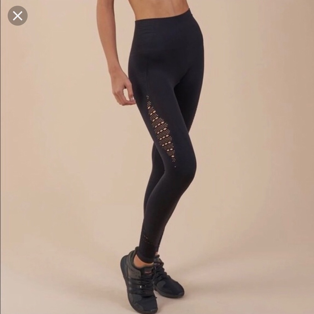 Gymshark Energy Seamless leggings, size medium.